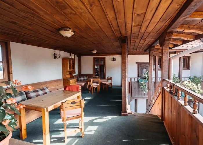 White Fang בית נופש בנסקו