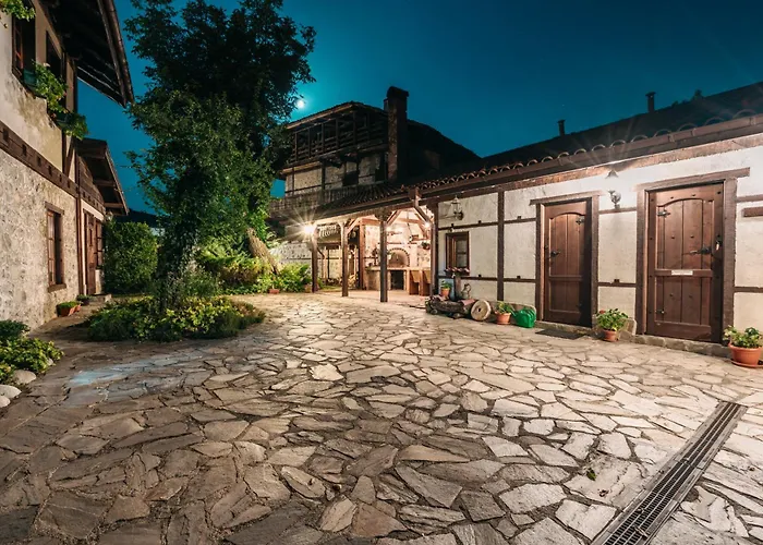 White Fang בנסקו